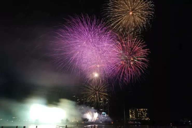 TP.HCM bắn pháo hoa dịp Quốc khánh 2-9 năm 2024. Ảnh: THUẬN VĂN