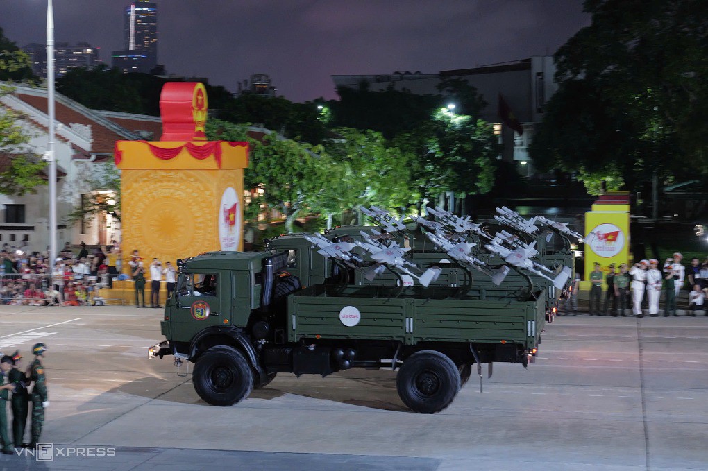 Buổi hợp luyện đầu tiên tại quảng trường Ba Đình - 54