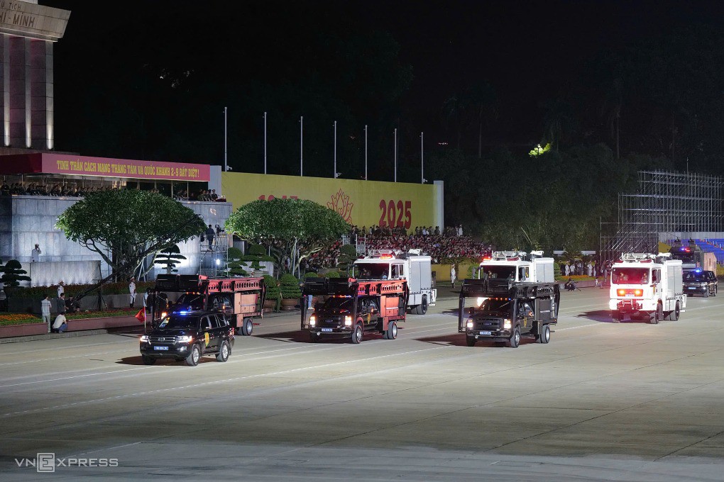 Buổi hợp luyện đầu tiên tại quảng trường Ba Đình - 41