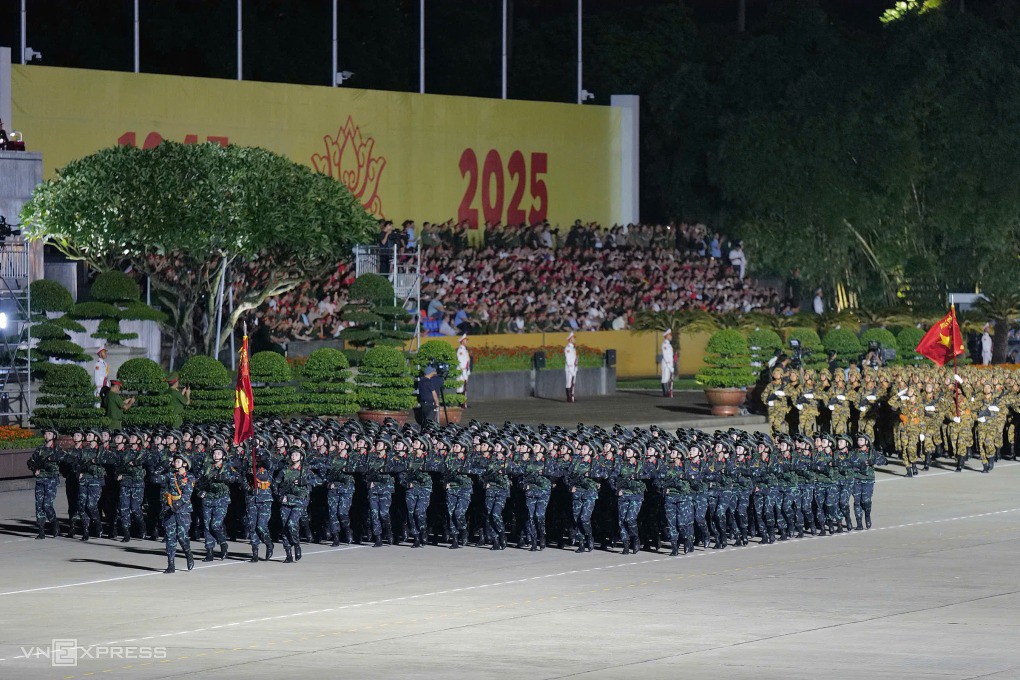 Buổi hợp luyện đầu tiên tại quảng trường Ba Đình - 76