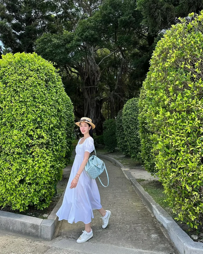 Con dâu Á hậu của hiệu trưởng trường đại học, mỗi ngày xách một chiếc túi hiệu trăm triệu ra phố - 21