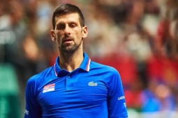 Djokovic là người hùng thể thao Serbia, bỗng bị truyền thông công kích ở quê nhà