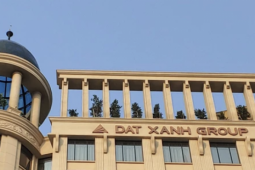 Kinh doanh - Có nên mua cổ phiếu bất động sản ở thời điểm hiện tại?