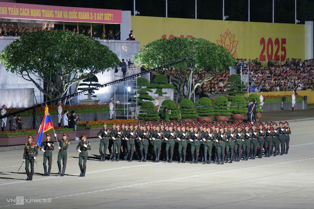 Buổi hợp luyện đầu tiên tại quảng trường Ba Đình - 70