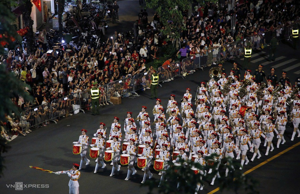 Buổi hợp luyện đầu tiên tại quảng trường Ba Đình - 19