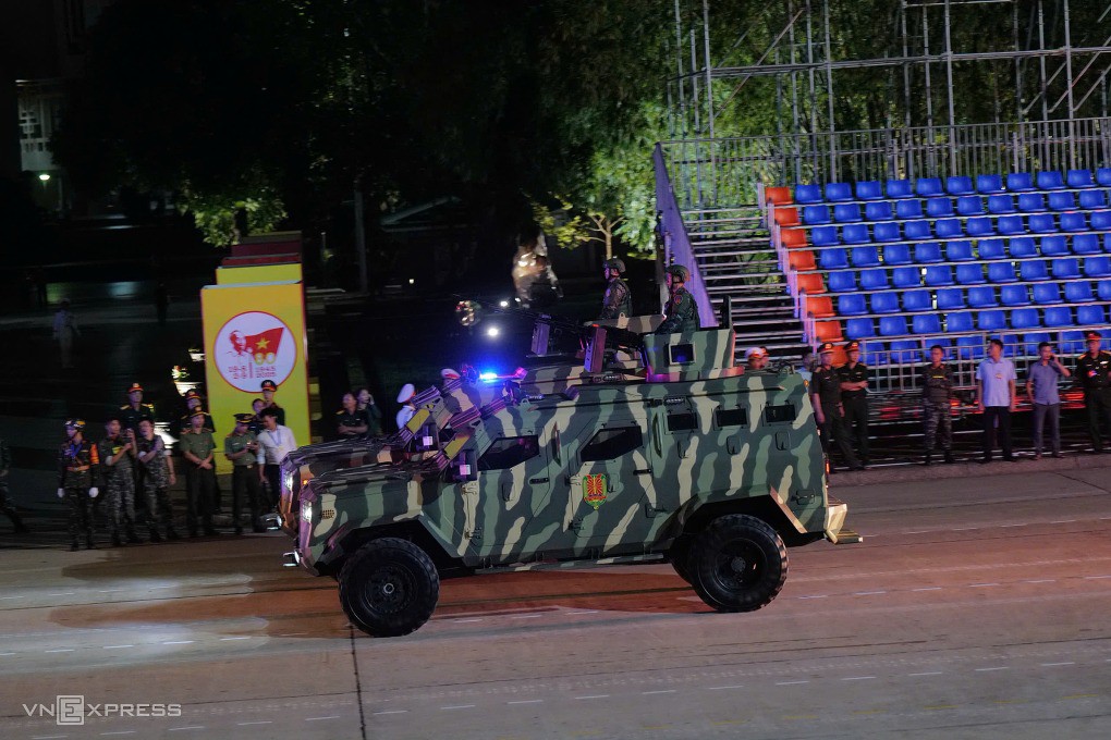 Buổi hợp luyện đầu tiên tại quảng trường Ba Đình - 37