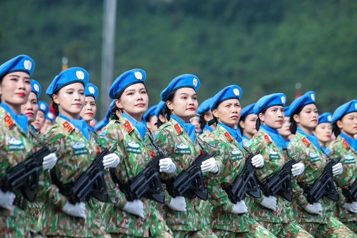 Tối nay 21-8, lần đầu các lực lượng hợp luyện diễu binh, diễu hành ở Quảng trường Ba Đình và các tuyến phố trung tâm Hà Nội. Ảnh: Nguyễn Hưởng