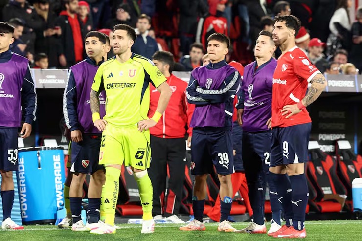 Trọng tài cho dừng trận đấu ở phút 48 khi tỷ số đang là 1-1. Sau đó đã bị huỷ bỏ vì "thiếu đảm bảo an ninh".