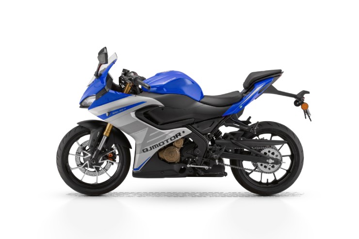 Ra mắt môtô mới 2025 QJMotor SRK250R hút dân tập chơi - 5