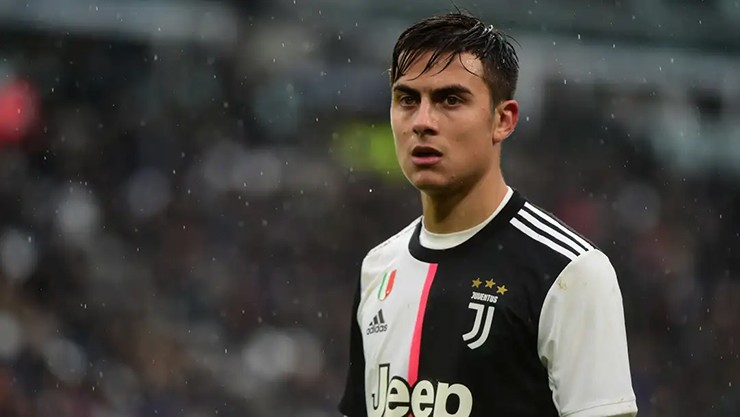 10 vụ "bể kèo" khó tin nhất lịch sử Tottenham: Bị cướp người khi đang kiểm tra y tế - 3