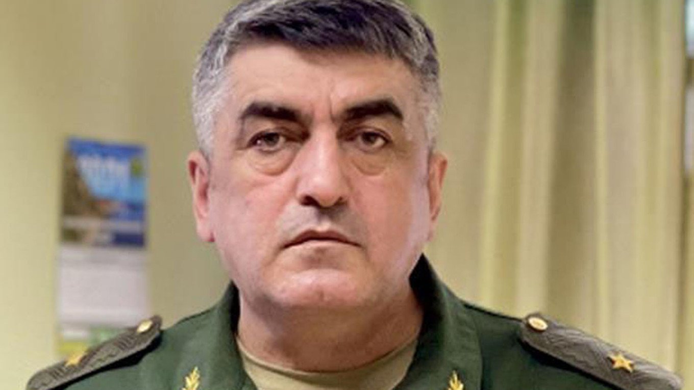 Trung tướng Nga Esedulla Abachev được cho là đã bị thương nặng trong cuộc tấn công của Ukraine ở vùng Kursk. Ảnh: Moscow Times.