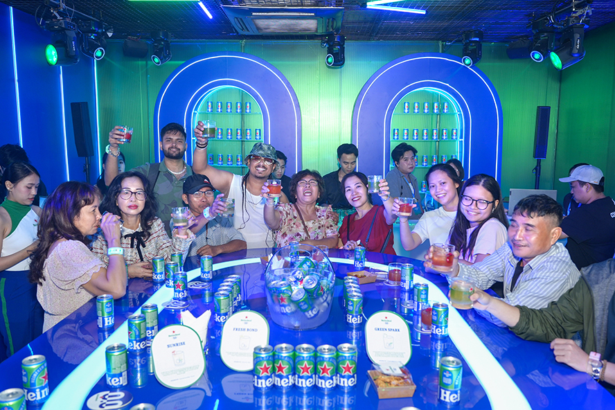 Bàn tiệc “rơi” lần đầu xuất hiện tại Tp. HCM, chỉ có tại "0.0 Bar - Chuỗi tiệc sảng khoái cho mọi tay lái"! - 8