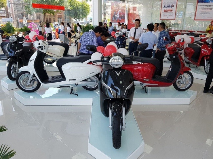 Việt Nam tiêu thụ xe máy điện nhiều thứ ba thế giới - 2
