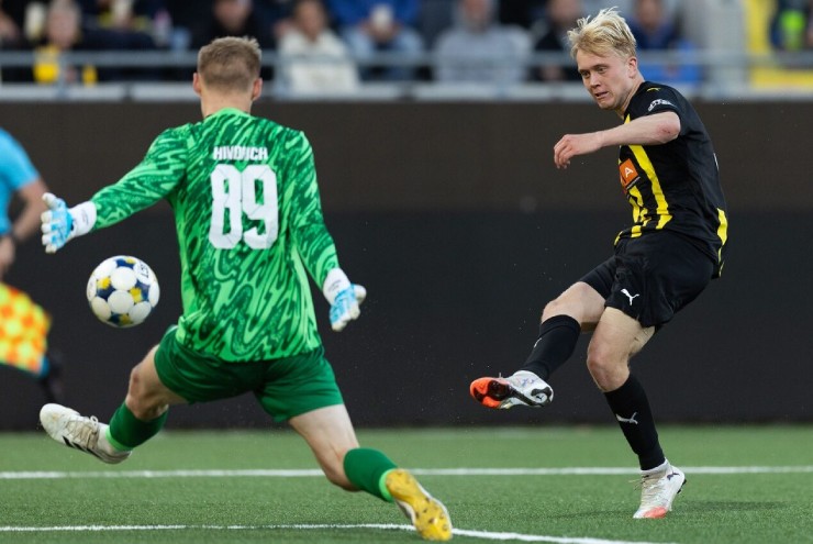 Thảm họa cúp châu Âu: Thủng lưới 7 bàn sau 70 phút, huyền thoại xin từ chức luôn