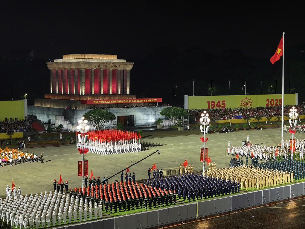 Buổi hợp luyện đầu tiên tại quảng trường Ba Đình - 9