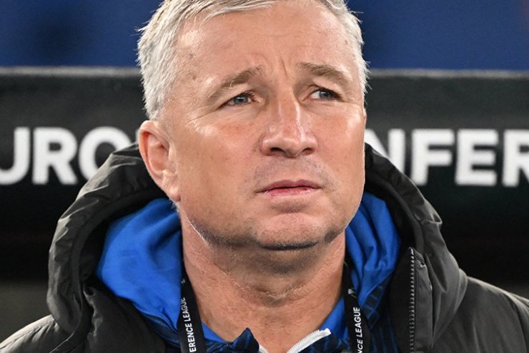 HLV Dan Petrescu xin từ chức ngay sau trận thua