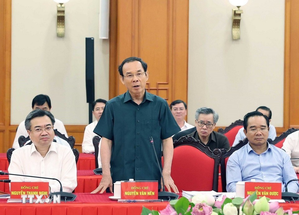 Bộ Chính trị cho ý kiến về đề án nhân sự Đại hội Đảng bộ Hà Nội, TPHCM - 5