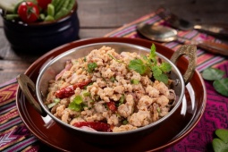 Khởi động mùa tựu trường với hương vị gỏi gà Mỹ băm kiểu Thái