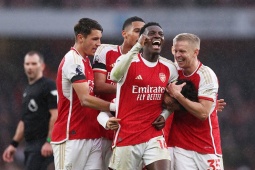 Cú áp phe Arsenal mua Eze “phút 89”: 7 cái tên phải ra đi, Trossard lâm nguy