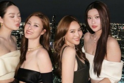 Một ca sĩ U40 đã là mẹ 2 con không thua kém khi đọ sắc cùng 2 đàn em gen Z