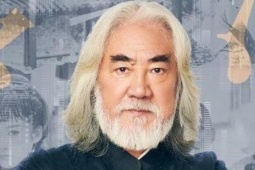 "Ông trùm kiếm hiệp": U80 vẫn bán hàng online, cưng chiều bà xã kém 31 tuổi