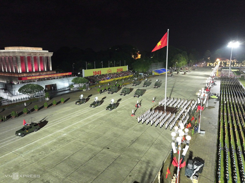 Buổi hợp luyện đầu tiên tại quảng trường Ba Đình - 14