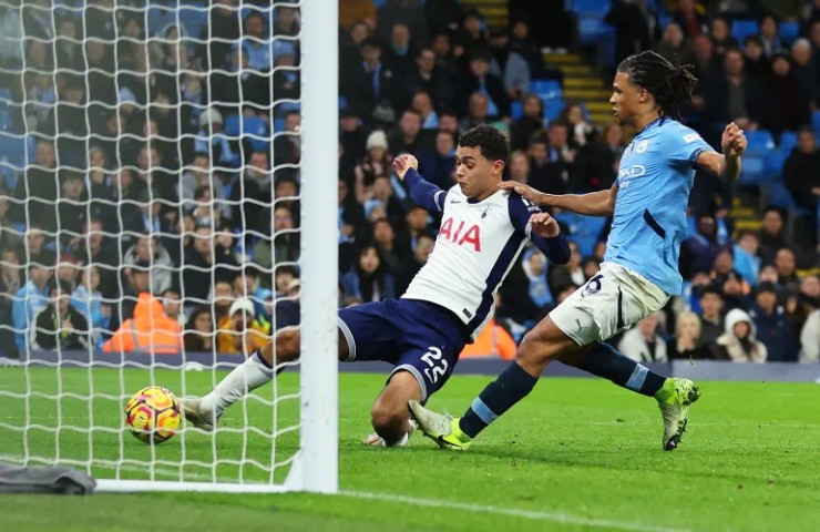 Johnson từng ghi bàn vào lưới Man City