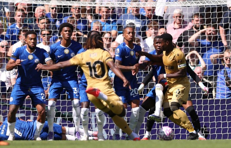 Chelsea có nguy cơ mất điểm tiếp