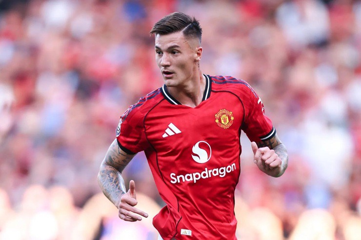 Sesko cần sớm chứng minh giá trị trong màu áo MU