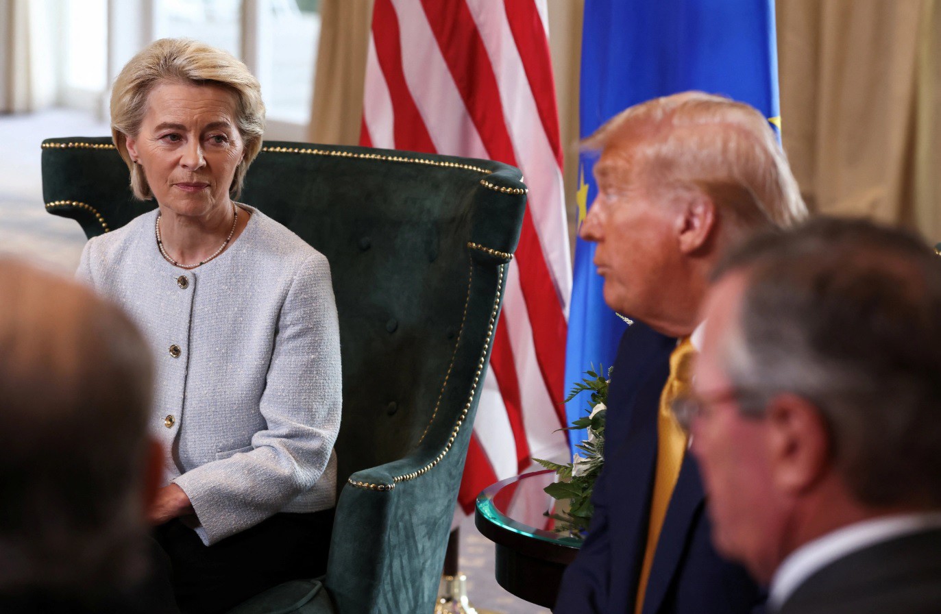 Kinh tế 24h: Chủ tịch Jerome Powell gợi ý Fed sắp giảm lãi suất - 3