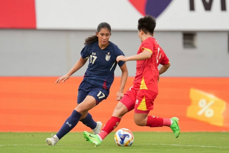 Đội tuyển nữ Thái Lan sa thải HLV Nhật Bản sau 2 thất bại trước Việt Nam - 2