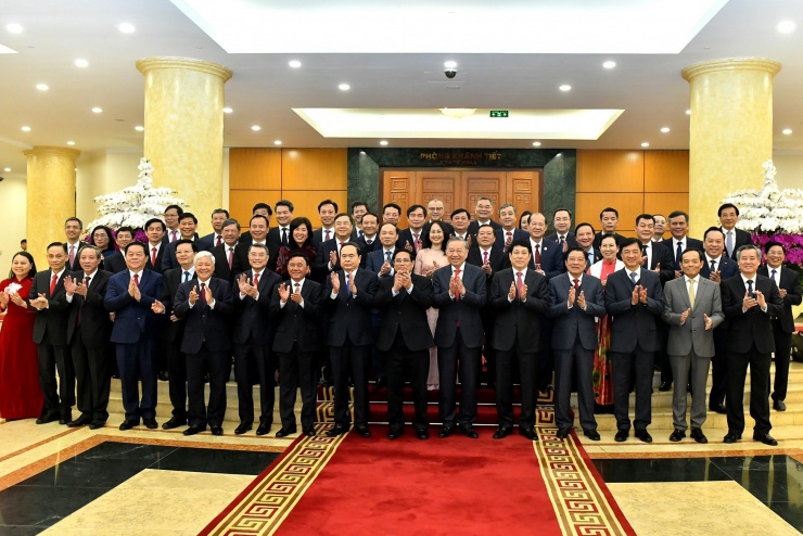 Tổng Bí thư Tô Lâm và các đại biểu tại Hội nghị công bố Quyết định của Bộ Chính trị về việc thành lập, chỉ định nhân sự của 4 Đảng bộ trực thuộc Trung ương, ngày 3/2.