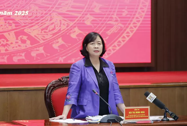 Bí thư Thành uỷ Hà Nội Bùi Thị Minh Hoài