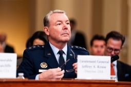 Thế giới - Mỹ sa thải tướng từng khiến ông Trump nổi giận sau vụ ném bom Iran