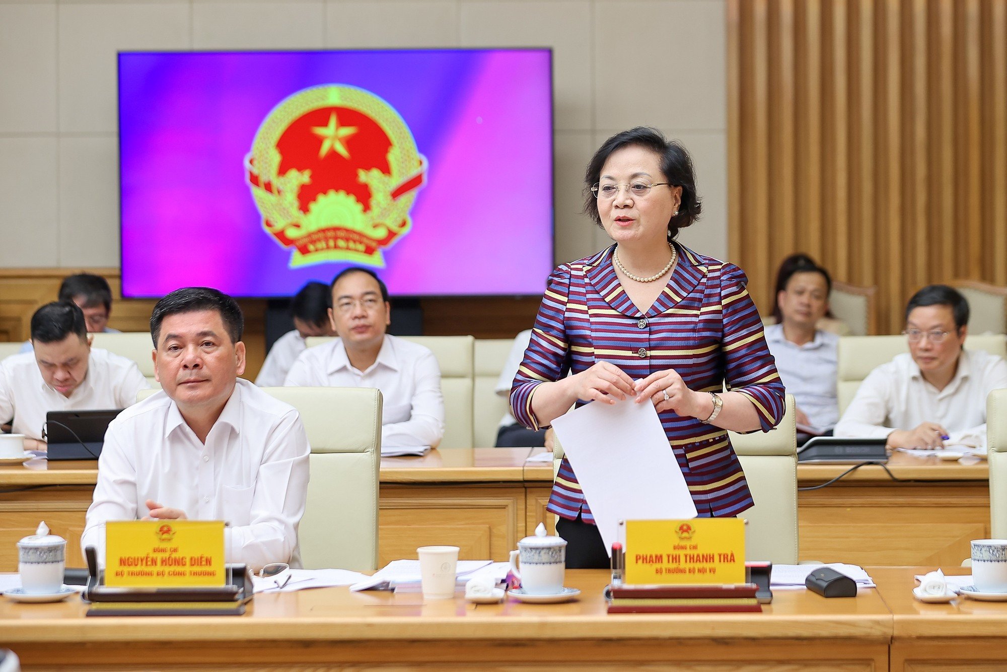 Chính phủ sẽ họp hằng tuần đến khi chính quyền địa phương 2 cấp vận hành thông suốt, trơn tru, toàn diện.