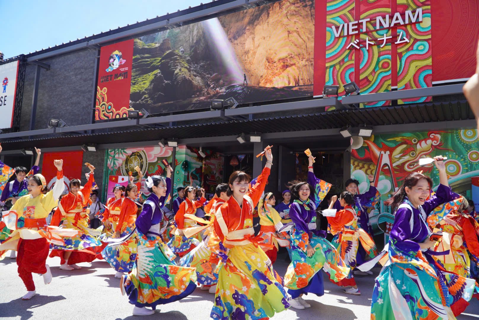 Hoạt động ý nghĩa chào mừng 80 năm Quốc khánh trên đất Nhật - 1