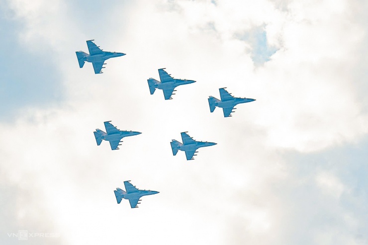31 máy bay lần đầu hợp luyện trên quảng trường Ba Đình - 9