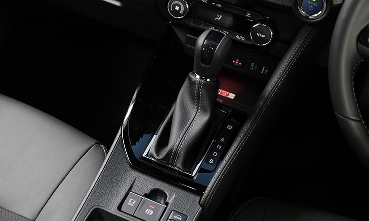 Toyota Vios Hybrid ra mắt, giá từ 590 triệu đồng - 9