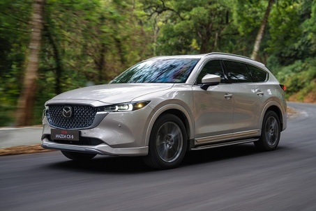 Giá xe Mazda CX-8 niêm yết và lăn bánh tháng 8/2025