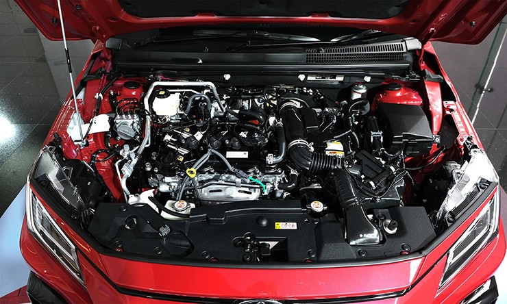 Toyota Vios Hybrid ra mắt, giá từ 590 triệu đồng - 11