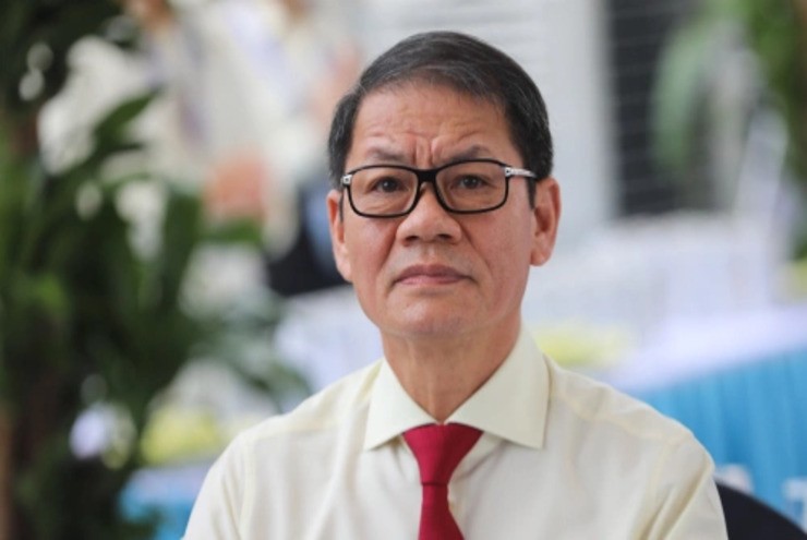 Tỉ phú Trần Bá Dương