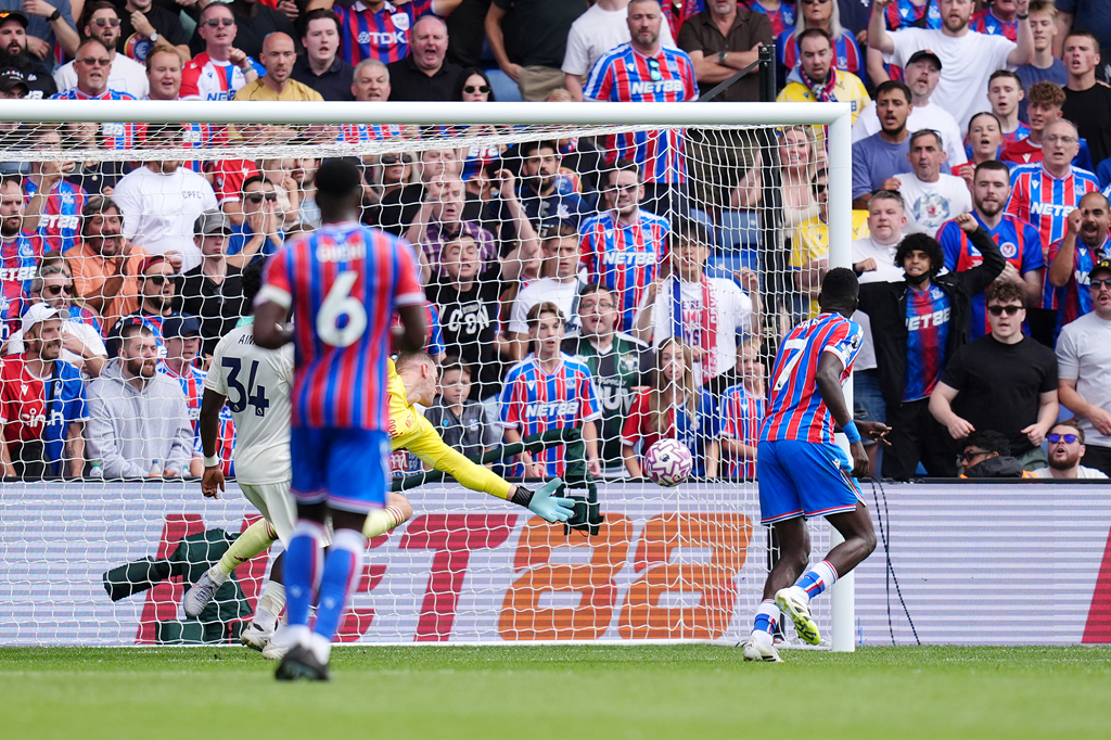 Trực tiếp bóng đá Crystal Palace - Nottingham Forest: Chủ nhà 2 phen hú hồn (Ngoại hạng Anh) (Hết giờ) - 6