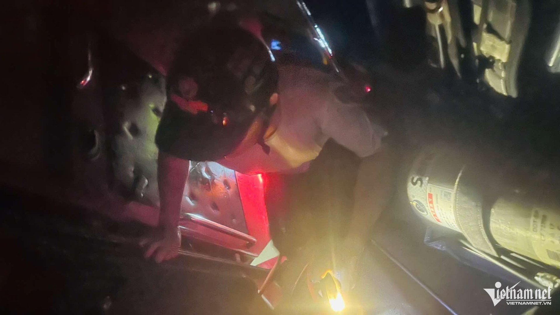 Bão số 5 suy yếu thành áp thấp nhiệt đới, hiện trường tan hoang sau bão - 6