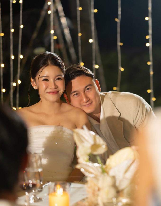 Vợ chồng Đặng Văn Lâm - Yến Xuân trong hôn lễ tháng 7/2024.