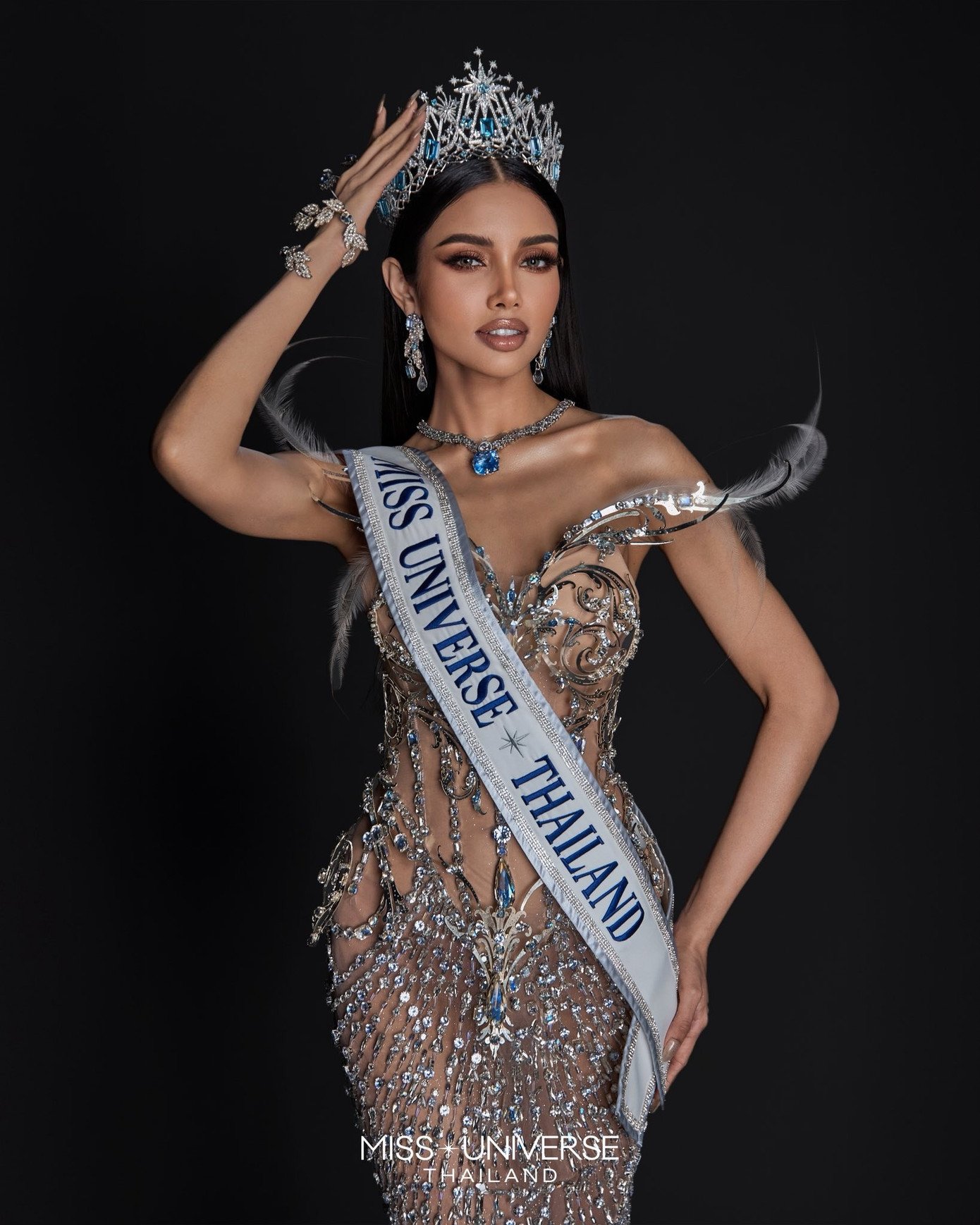 Đương kim hoa hậu không được final walk