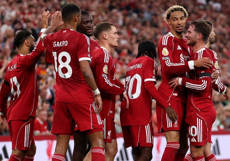 Liverpool đang sở hữu đội hình toàn sao sau mùa hè mua sắm rầm rộ