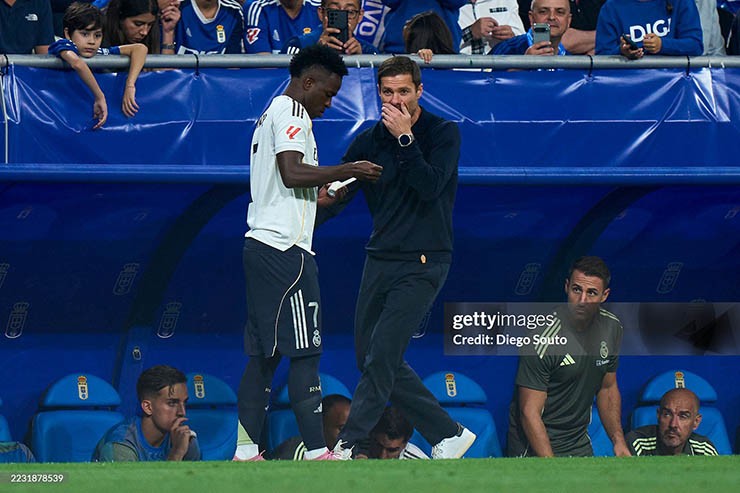 HLV Alonso sử dụng Vinicius đúng cách và thu về hiệu quả tối đa