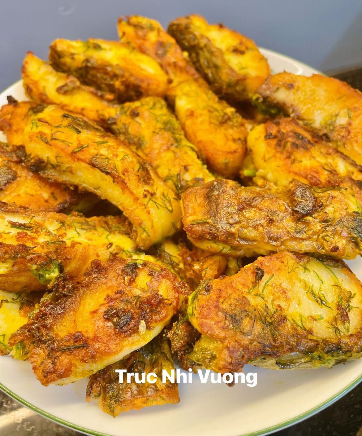 Vẫn là cá rán nhưng làm cách này thơm ngon đến mức "gây nghiện" - 1