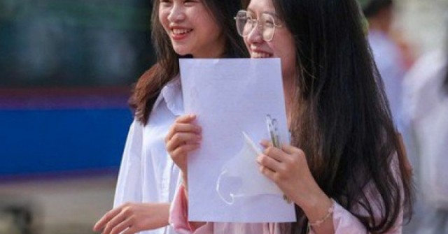 Bộ GD&ĐT mở cổng xác nhận nhập học trực tuyến, thí sinh cần lưu ý gì?