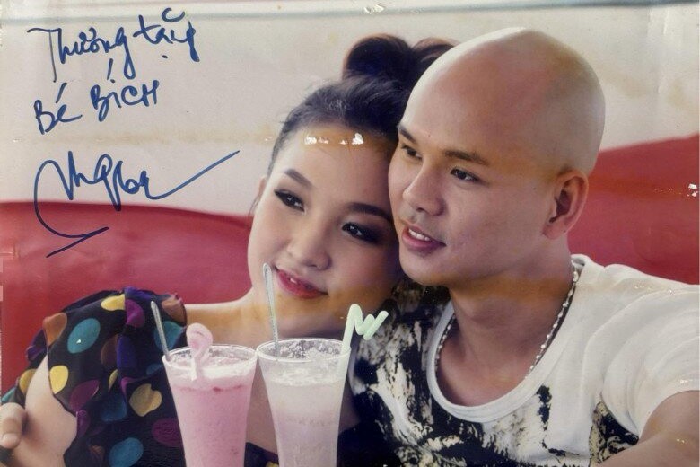 Vợ chồng Phan Đinh Tùng ngày ấy - bây giờ. Ảnh: Tư liệu